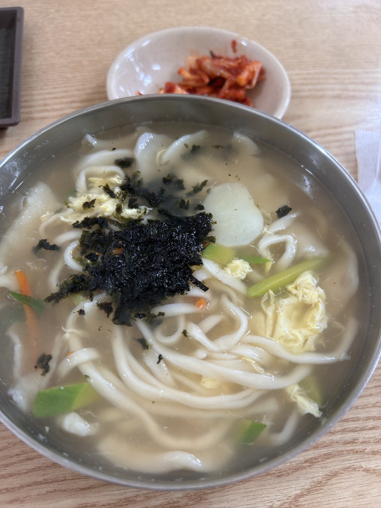 공릉동원조멸치국수 노원점 대표 사진