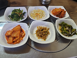 Goheungbadajangeosutbulgui (고흥바다장어숯불구이) 2