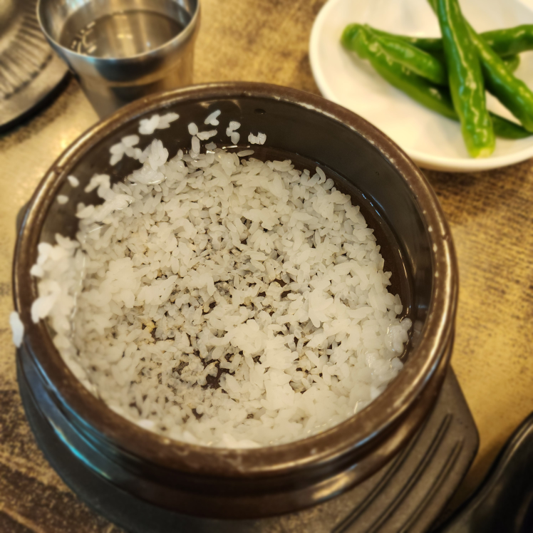 Neungseodwaejigukbap 5