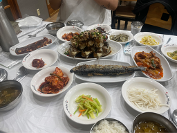 사거리공룡식당 1