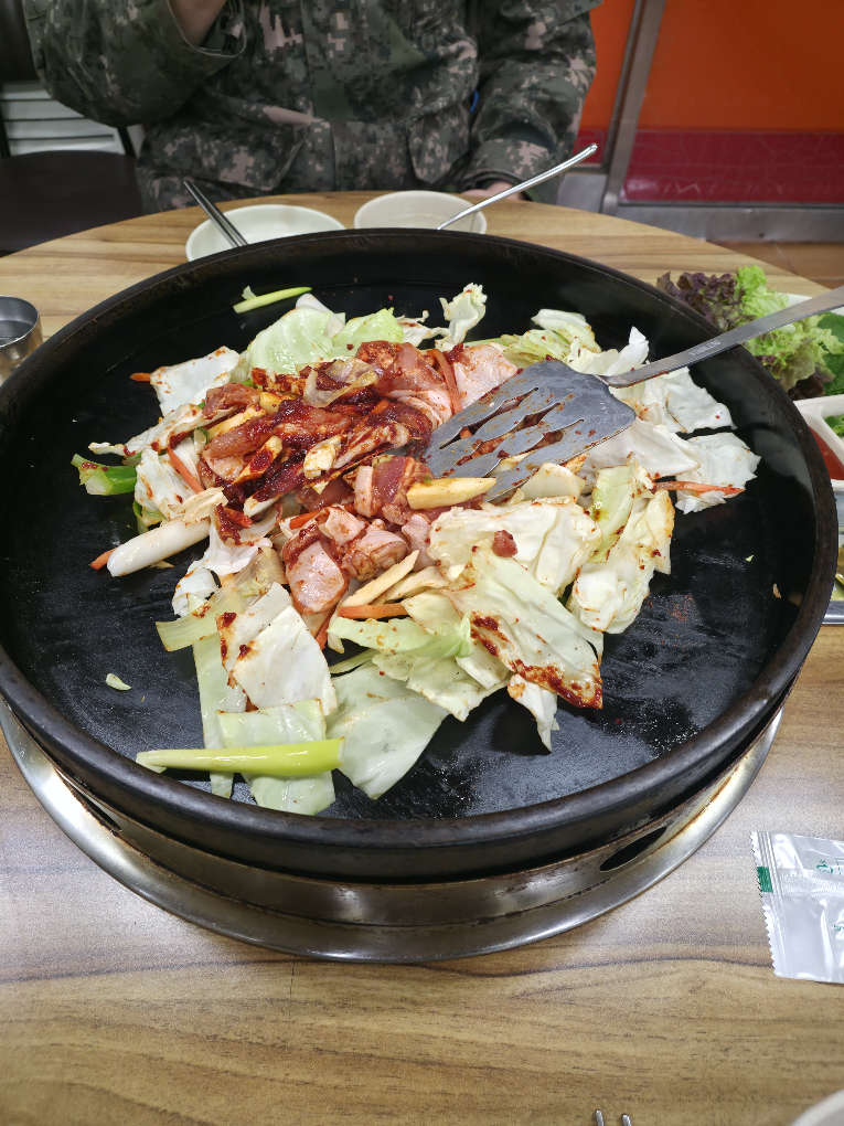 Daeudakgalbi (대우닭갈비) 3