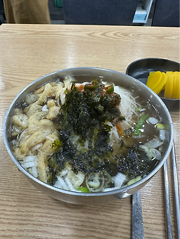 Keunjipmyeolchiguksu (큰집멸치국수) 3