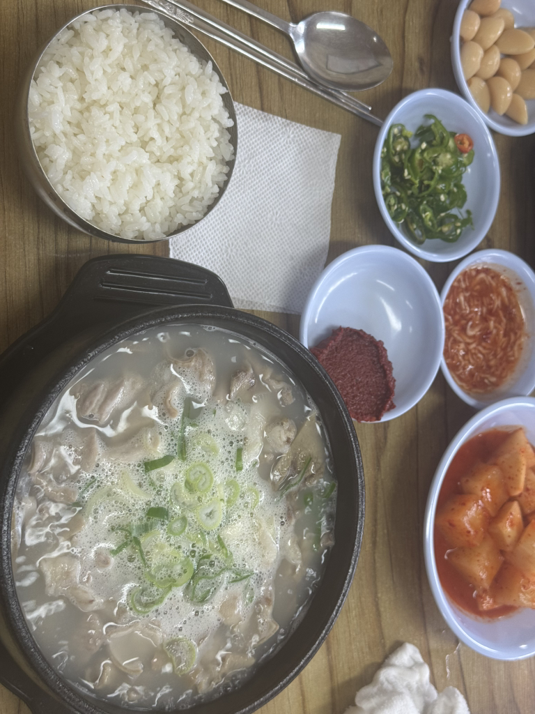 Wangsiprisundaeguk (왕십리순대국) 2