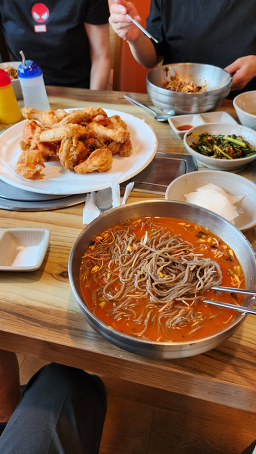 본가중앙탑막국수 4