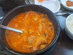 춘업순댓국 4