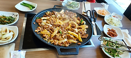 Cheonggiwaorisikdang (청기와오리식당) 1