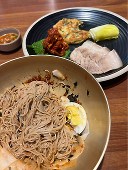 Yeonbongmakguksu (연봉막국수) 2