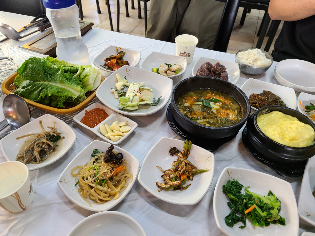 Haengboksikdang (행복식당) 2