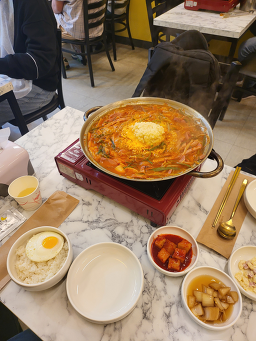 미쿤부대찌개 사진 2