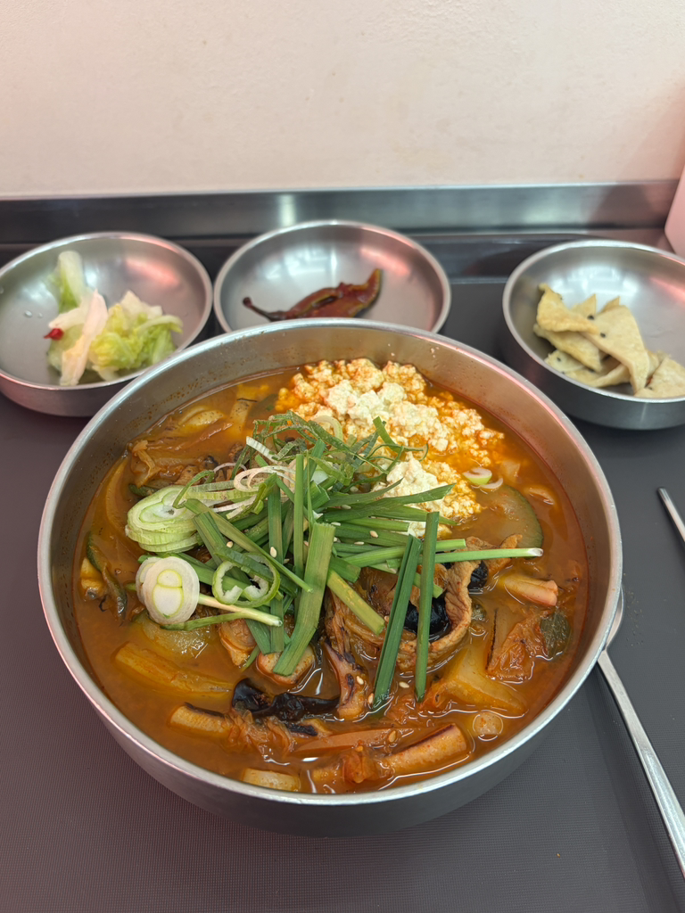 채비스테이 정성옥 성수점 사진 5