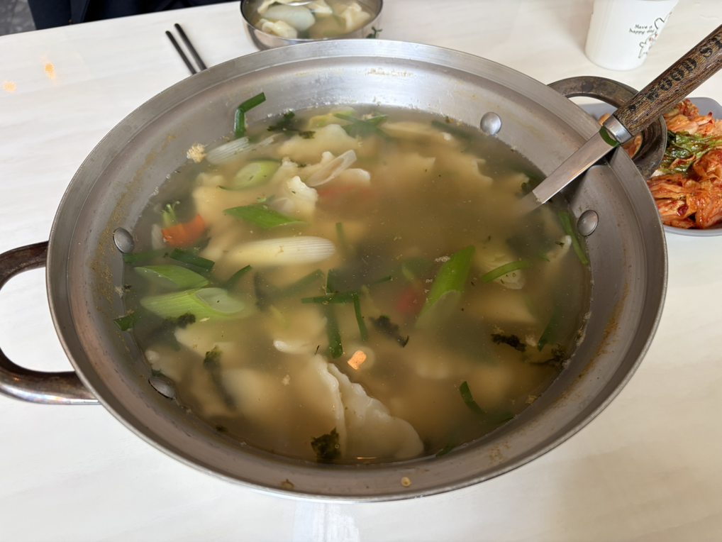 Jeongkalguksu 2