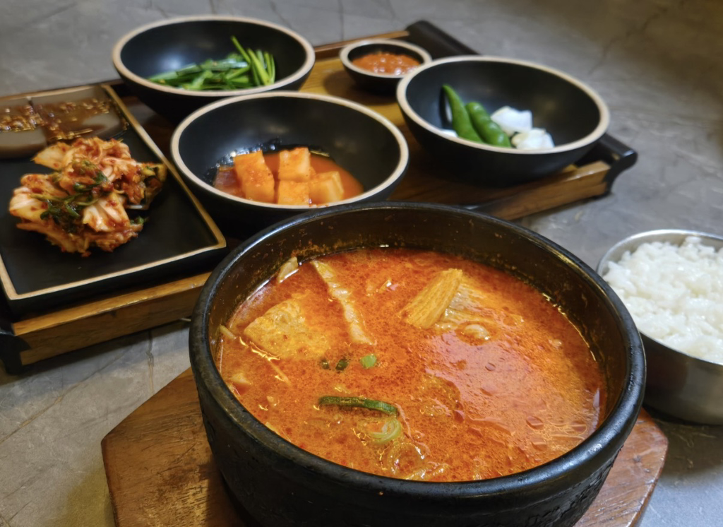 Jeongseongsundae seomyeonjeom (정성순대 서면점) 2