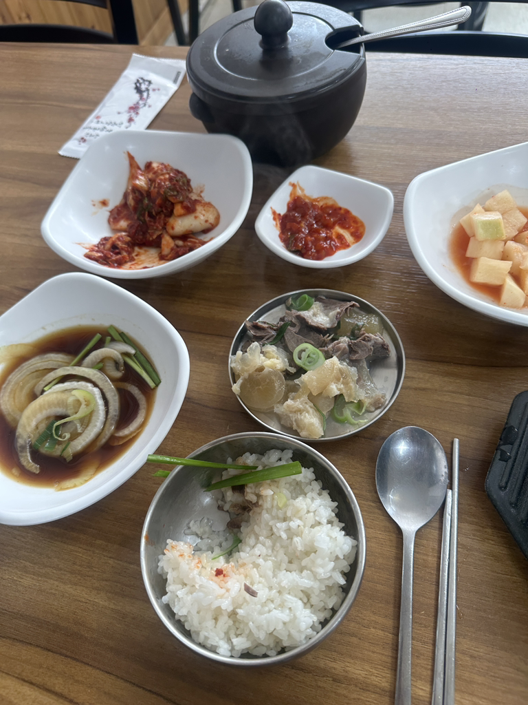 한우곰탕식당 3