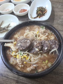 양순이네순대국밥 4