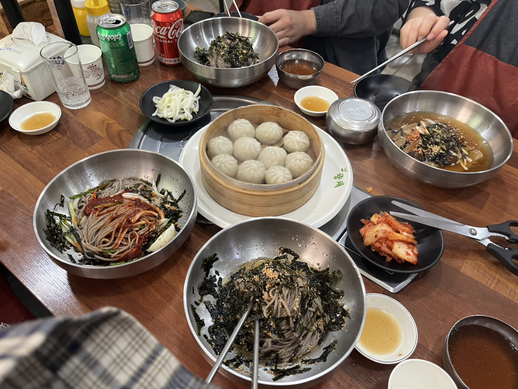 Hyeseong (혜성) 1
