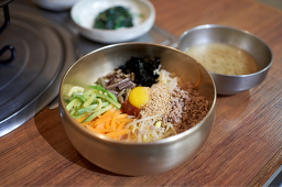 Gyodongseoksoebulgogi (교동석쇠불고기) 2