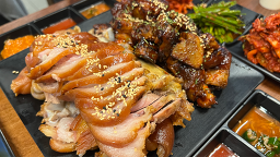 Gwihanjokbal (귀한족발) 1