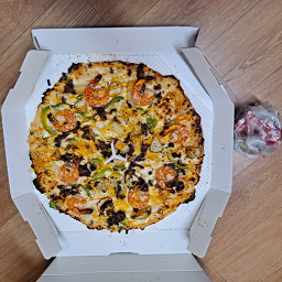 Domino's Pizza 6