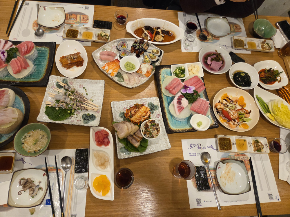 ACChoechamchi (ACC회참치) 2