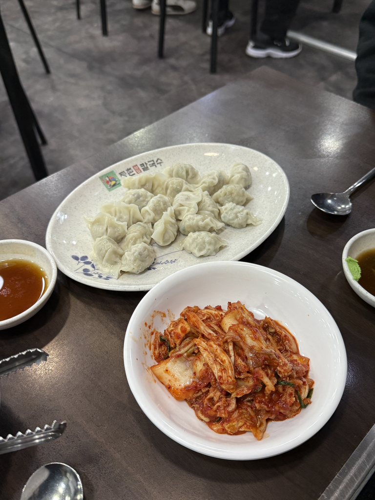 등촌샤브칼국수 2