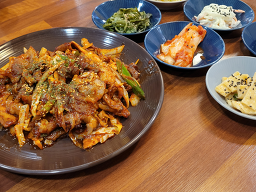 Donhajang (돈하장) 2
