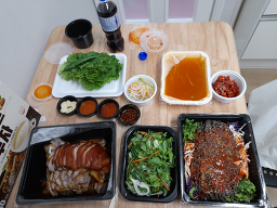 명품족발 2