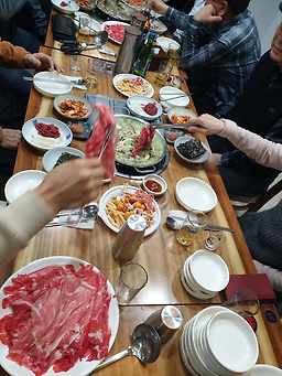 Hwajihoegwansikyuksikdang 4