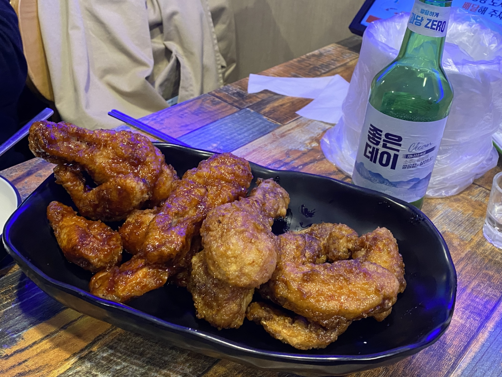 Chanmichikin motgoljeom (찬미치킨 못골점) 3