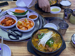 금바위감자탕 가락본점 사진 2