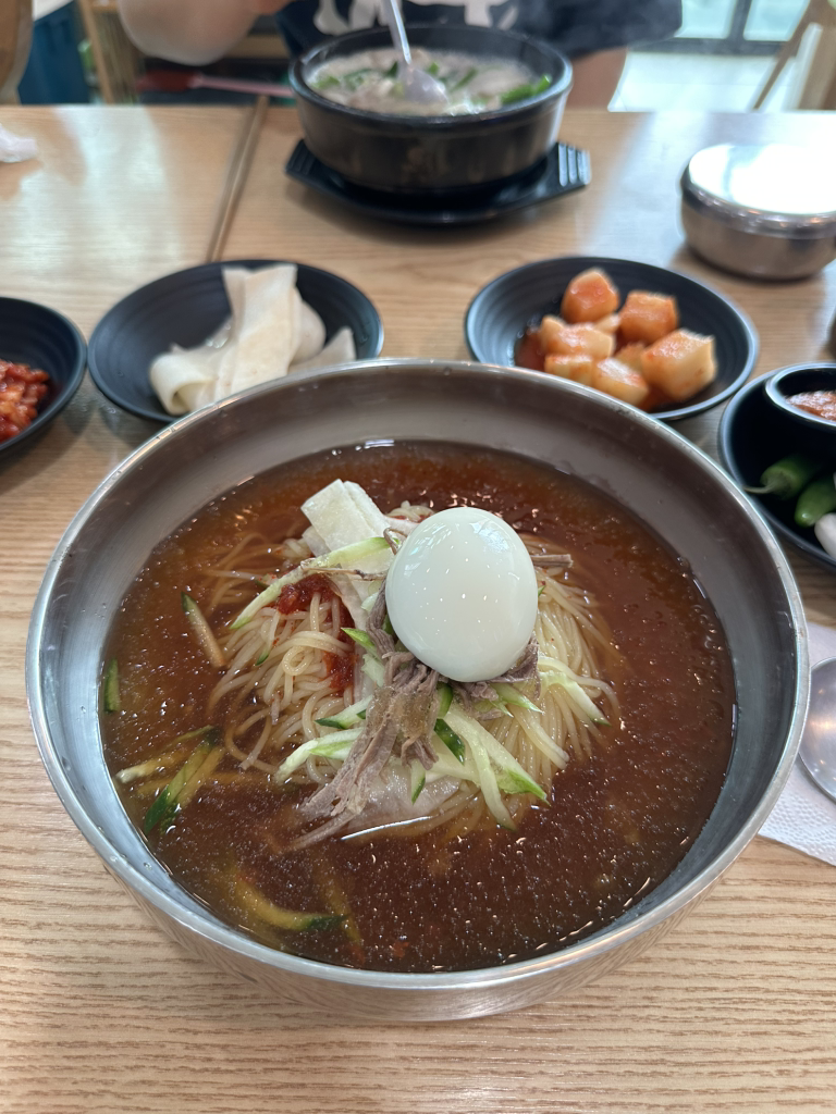 백년가야밀면 대표 사진