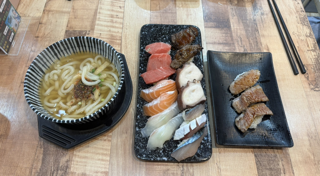 Seokgyeongchobap (석경초밥) 1