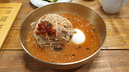 샘밭막국수 판교점 사진 2
