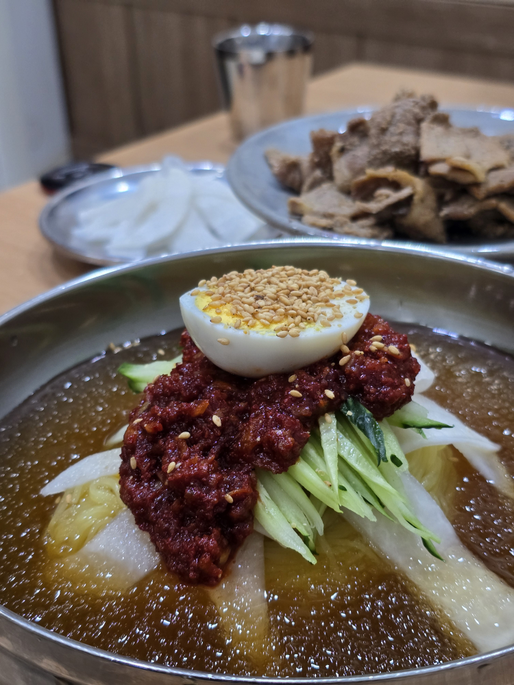 Tong yeong ji jon mil myeon (통 영 지 존 밀 면) 1