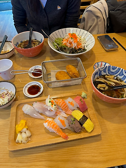Umichobap (우미초밥) 2