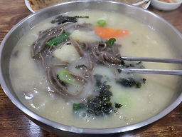 봉평옹심이메밀칼국수 대표 사진