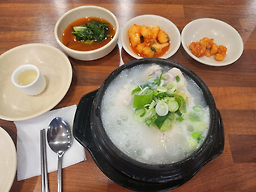 Hanseongsamgyetang 6