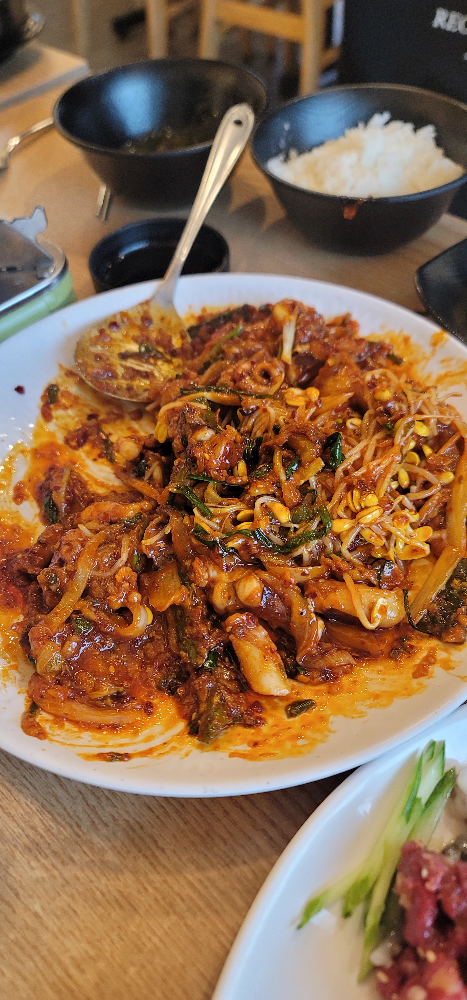 Chakhannakji (착한낙지) 2