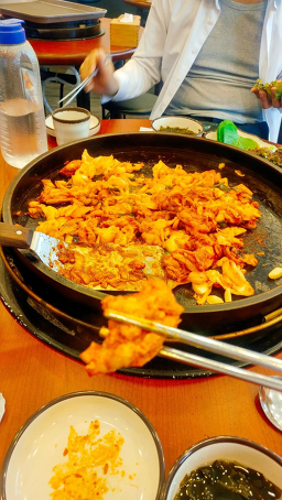Chuncheon1beonji dakgalbi (춘천1번지 닭갈비) 3