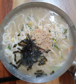 Haengunsikdang (행운식당) 1