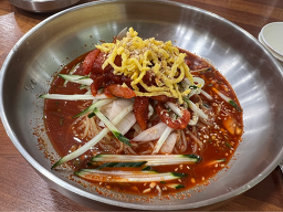 Nampoyukjeonmilmyeon&gulgukbap 3