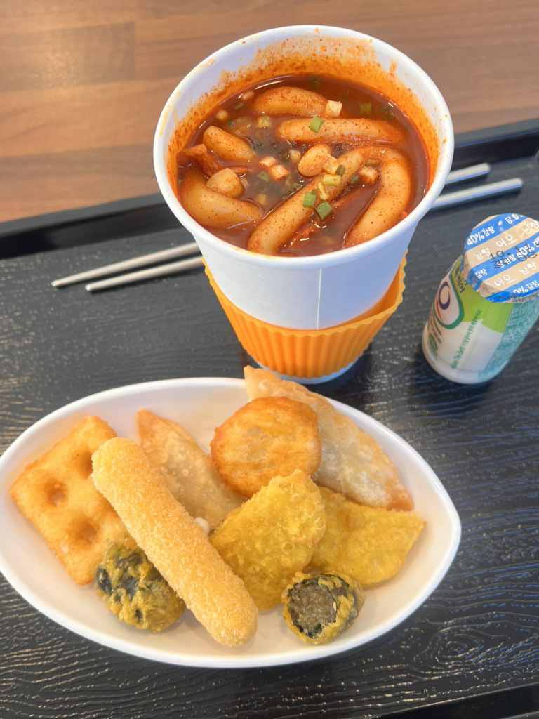 버스컵떡볶이 숙대점 사진 2