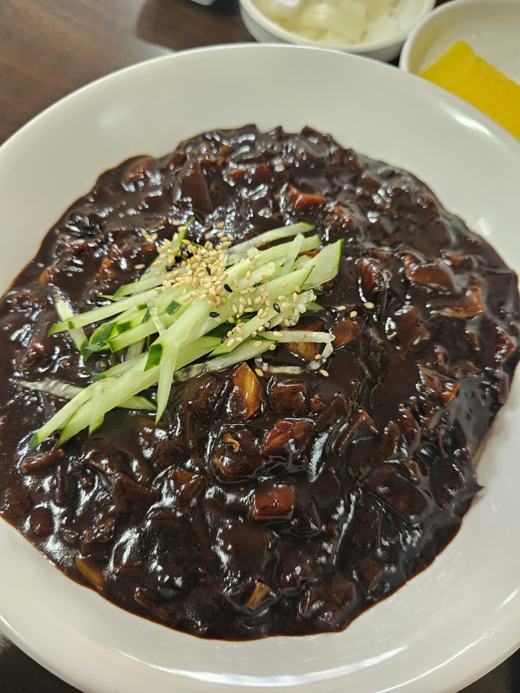 Gangho, kapetongtong (강호, 카페통통) 2