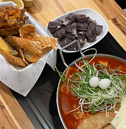 청년다방 신촌점 대표 사진