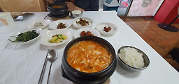 60nyeonjeontongsondubusikdang (60년전통손두부식당) 2