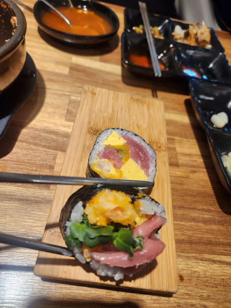 Chobapjeonmunjeommi (초밥전문점미) 2