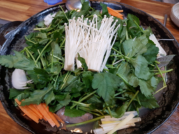 Yonggamasundae (용가마순대) 1