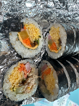 Gimbapsarangidaejeom (김밥사랑이대점) 3