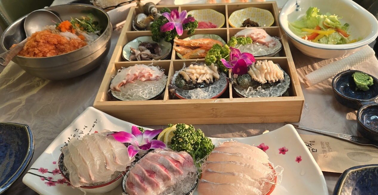 영덕대게맛집슛돌이경우네집 1