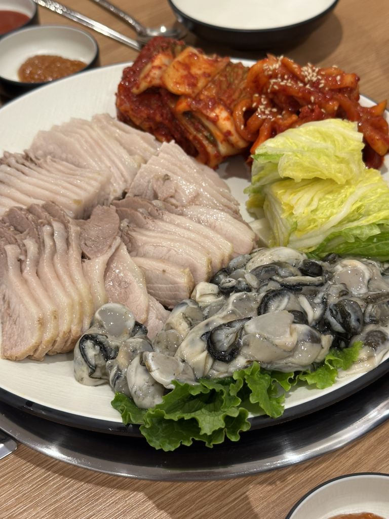 오늘보쌈칼국수 왕십리본점 사진 3