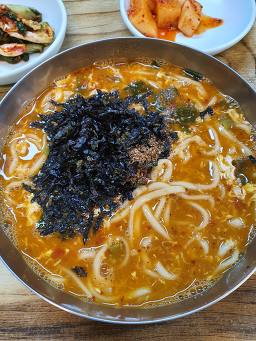 성산칼국수 3